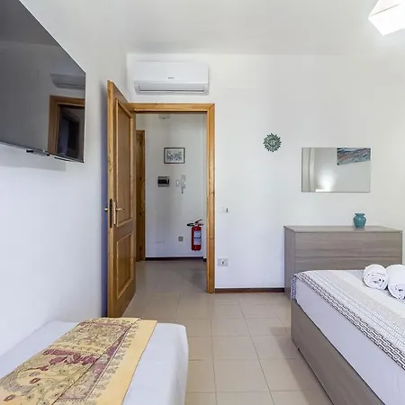 Nura's - Luna Charme House Apartamento Alguer