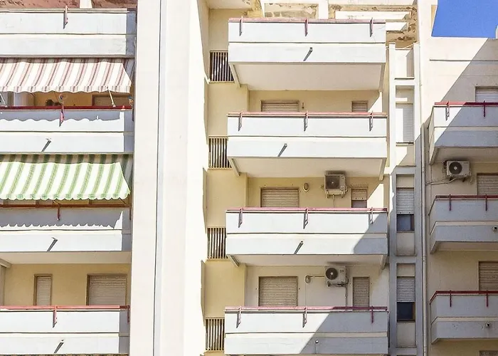 Nuras - Luna Charme House * Альгеро