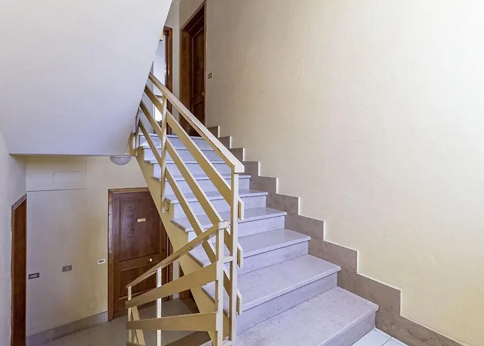 Nuras - Luna Charme House Альгеро