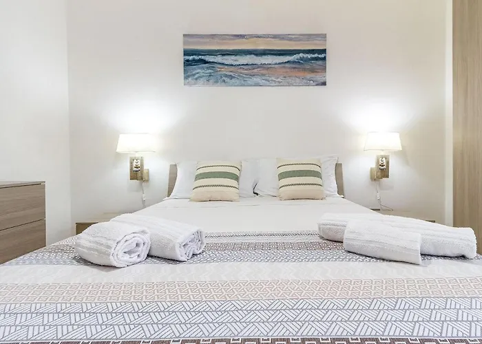 Nuras - Luna Charme House Апартаменты