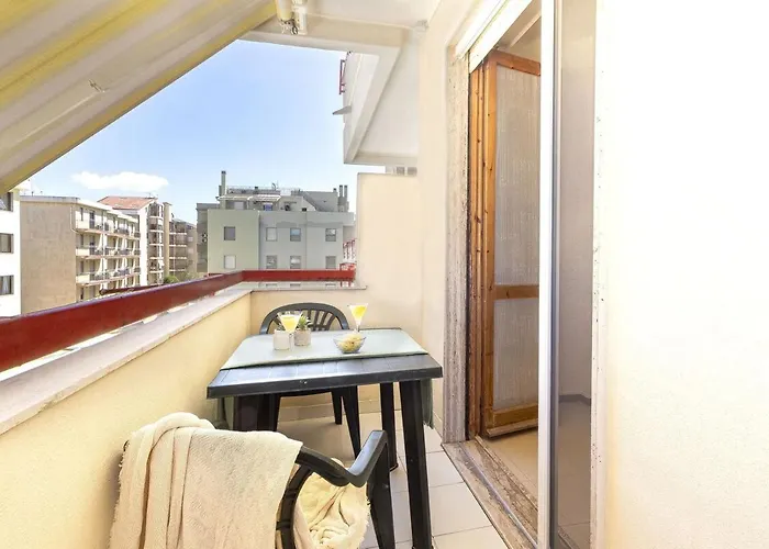 Nura's - Luna Charme House Appartement